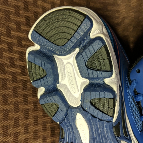 Saucony - Picture 12 of 13